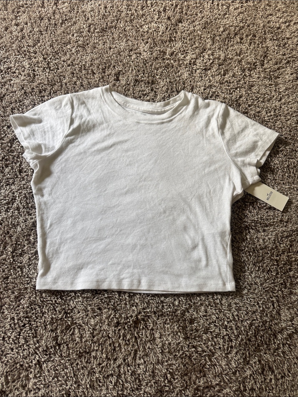 Hollister White Cropped Tee - Size S - NWT